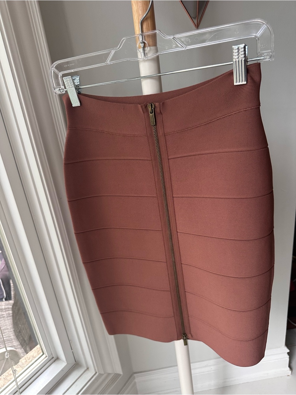 BCBGMAXAZRIA BCBG Vintage Y2K Brown Zipper Bandage Bodycon Pencil Skirt Medium